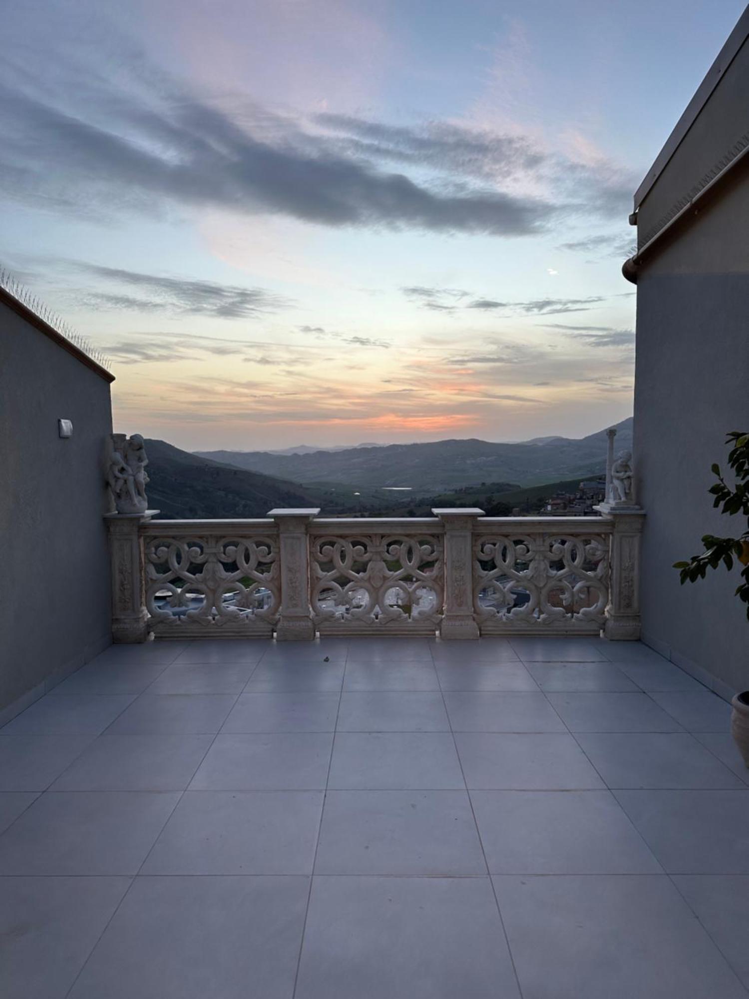 Готель Casa20 Кальтаджіроне Екстер'єр фото